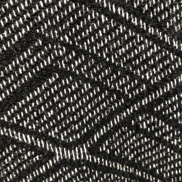 Zara Short Sleeve Shift Dress Size S Black White Printed Knit Stretch Sweater - Picture 10 of 10